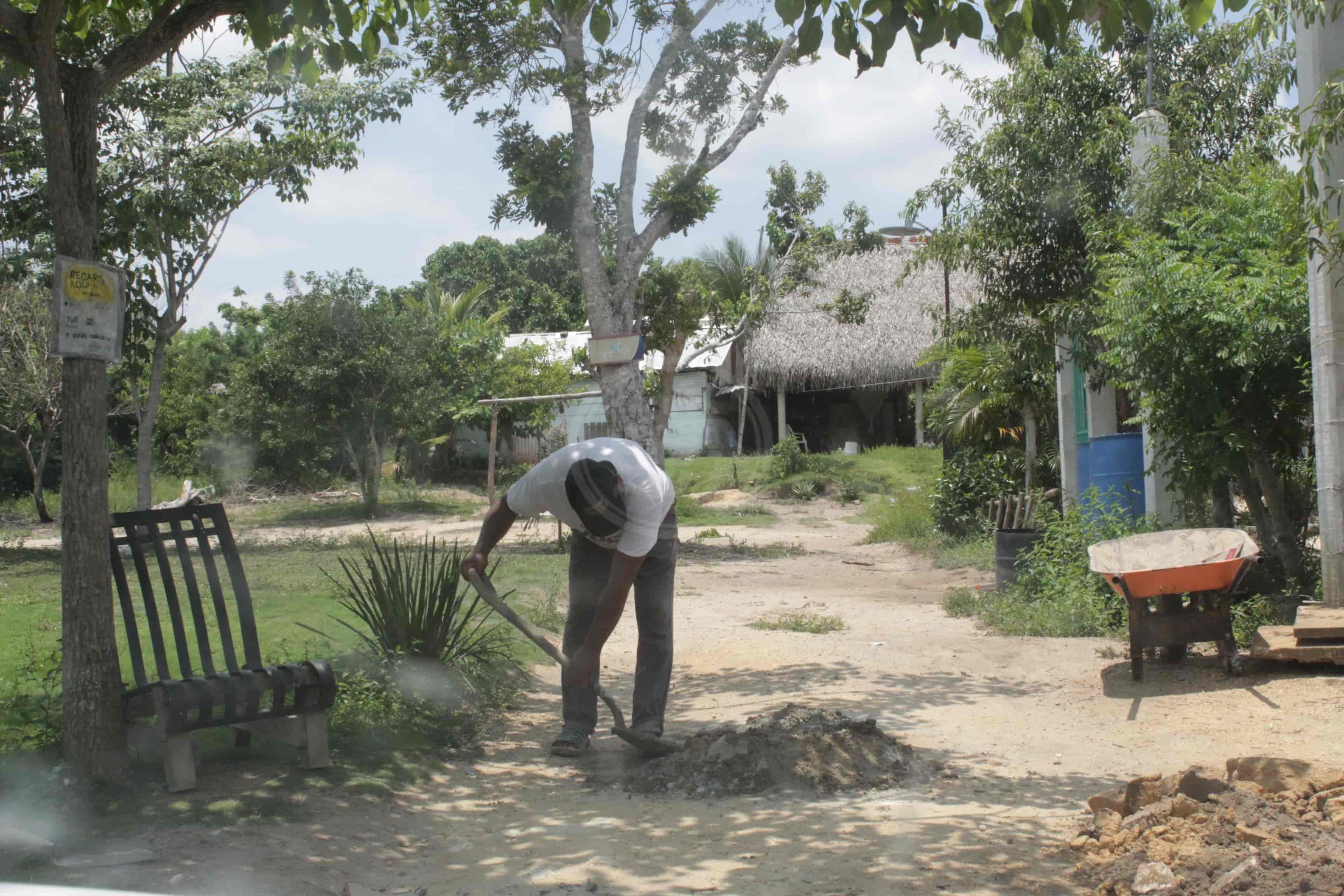 Bloquean paso hacia el Ejido El Pajaral de Las Choapas 