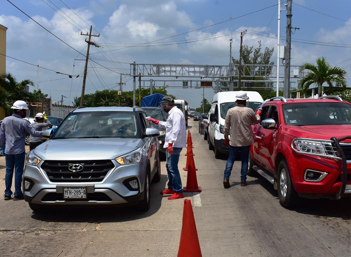 El ayuntamiento de Coatza, continua las obras y filtros sanitarios