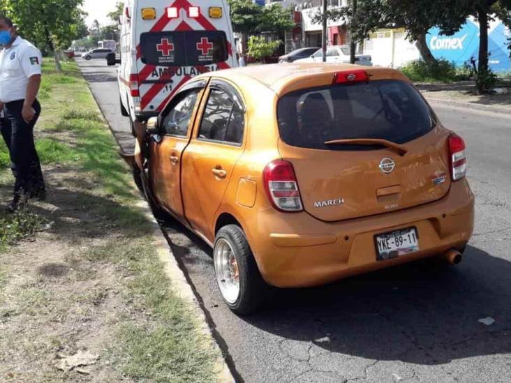 Fuerte accidente en colonia centro de la ciudad de Veracruz deja una persona herida