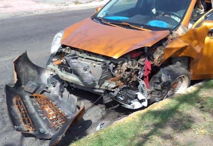 Fuerte accidente en colonia centro de la ciudad de Veracruz deja una persona herida