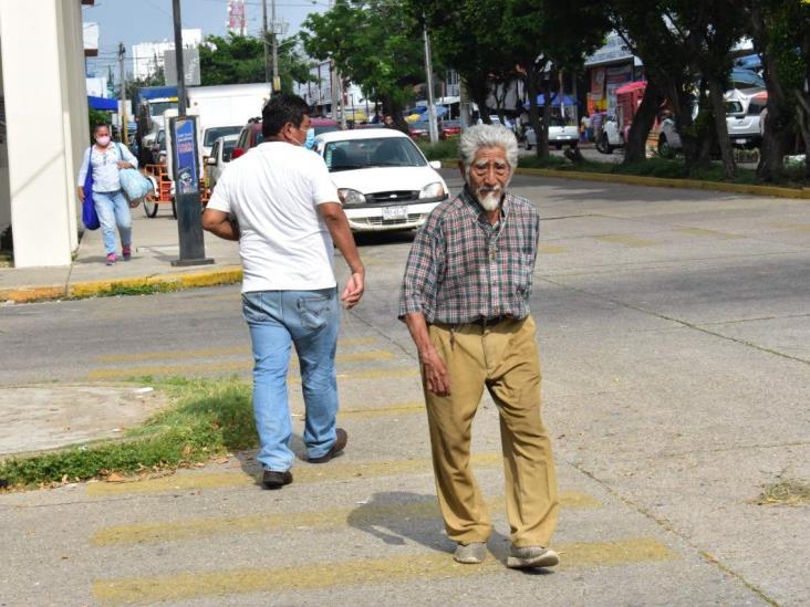 A pesar de más de 800 contagios, en Coatza siguen sin usar cubrebocas