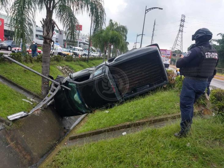 Accidente en Córdoba deja 2 lesionados