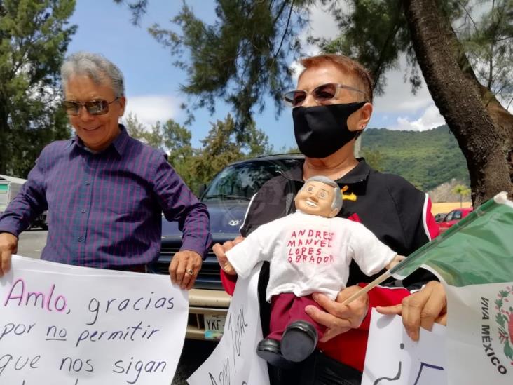 En Orizaba, realizan caravana por segundo año de AMLO