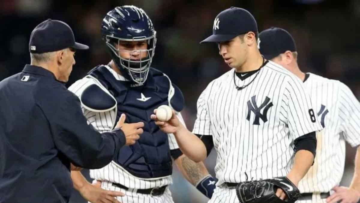 Pitcher mexicano Luis Cessa da positivo a COVID-19