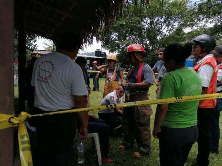 Rescatan a joven ahogado en el río Atoyac