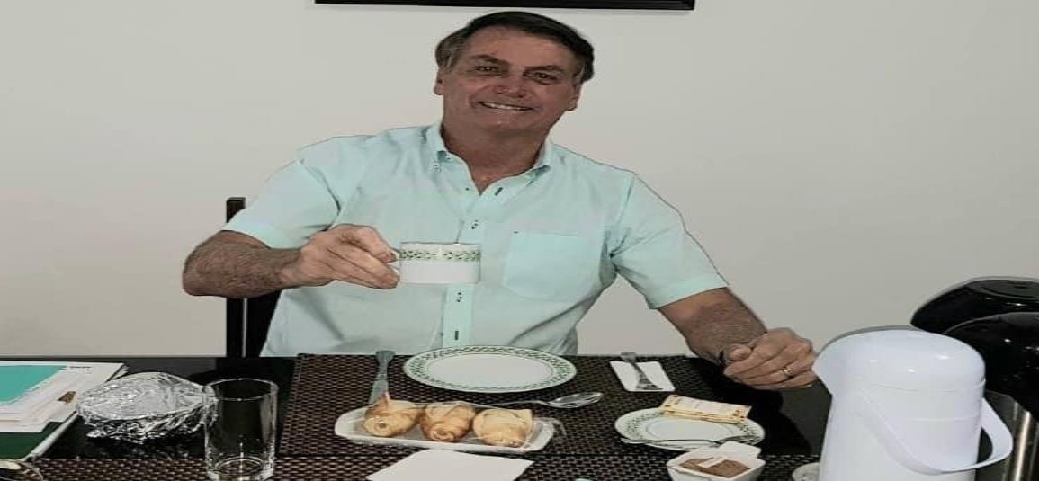 Tras dar positivo a Covid-19, Jair Bolsonaro se recupera con hidroxiquina