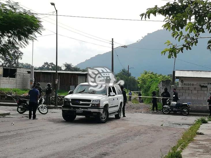 Hallan bolsa con restos humanos en terracería de Rafael Delgado