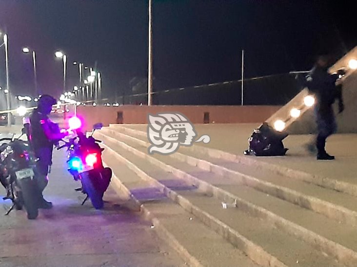 Dejan restos humanos a un costado de la Pirámide en Malecón de Coatzacoalcos