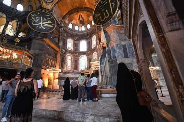 Decepciona a EU conversión de Santa Sofía en mezquita