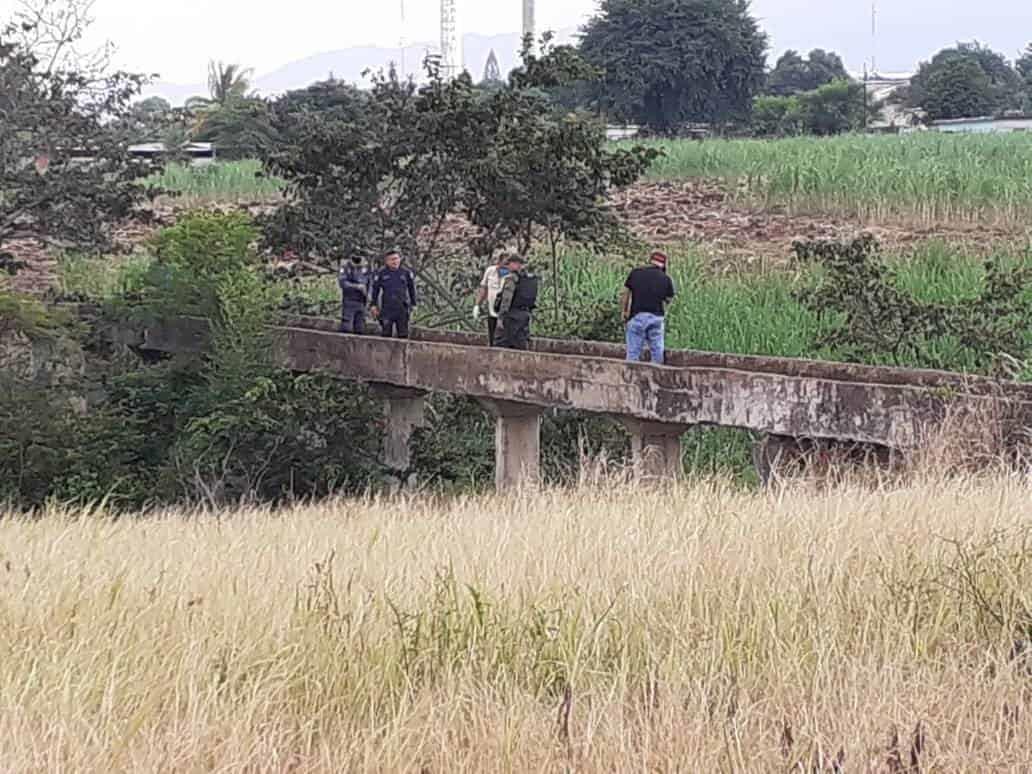 Hallan a hombre degollado en Cuichapa