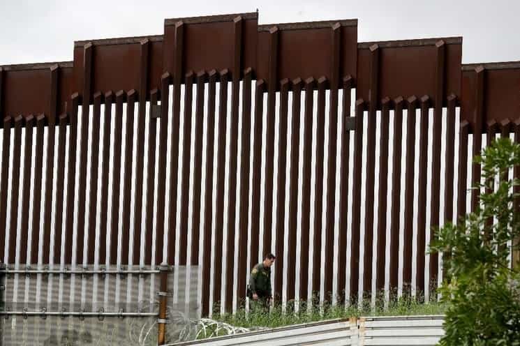Biden detendrá la construcción del muro desde el día 1