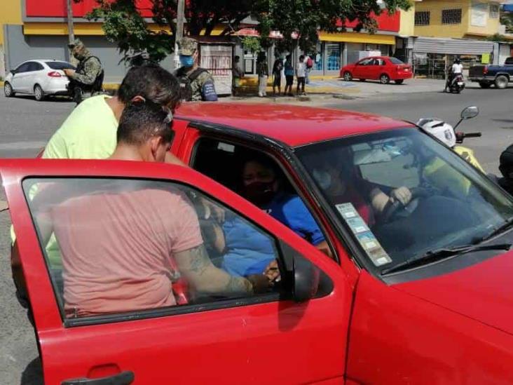 En Veracruz, se impactan dos motociclistas; uno queda gravemente herido