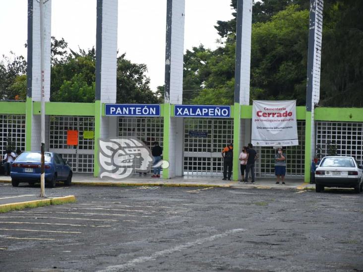 Piden a xalapeños evitar velorios por riesgo de COVID-19