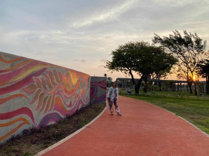 Arantzazu plasma su obra en el Parque Central Miguel Hidalgo