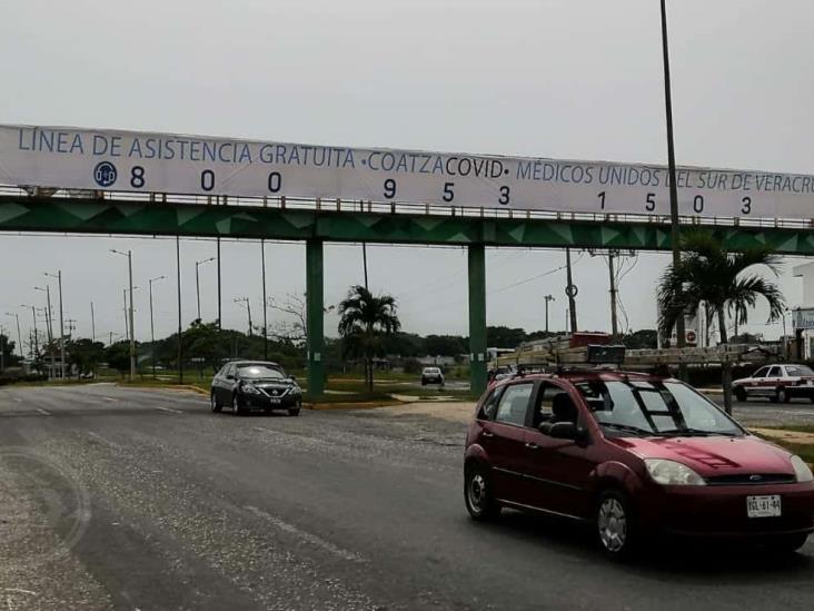 Línea CoatzaCovid es atendida por 45 médicos veracruzanos