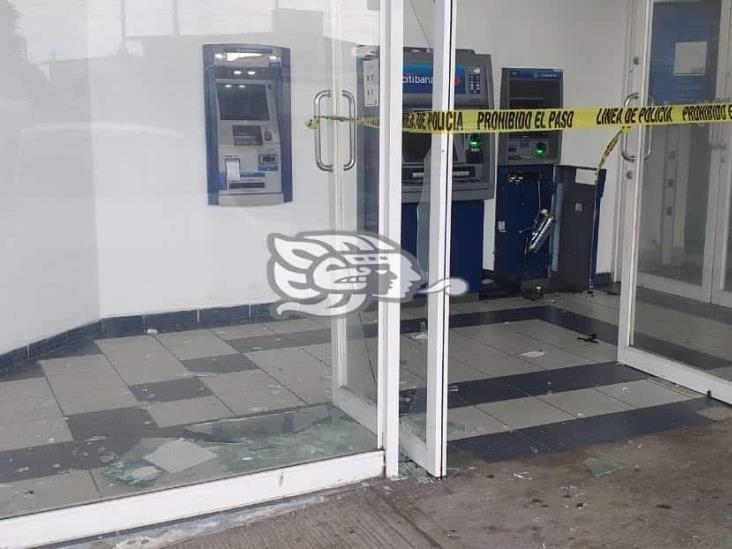 Vandalizan cajero automático en colonia de Veracruz