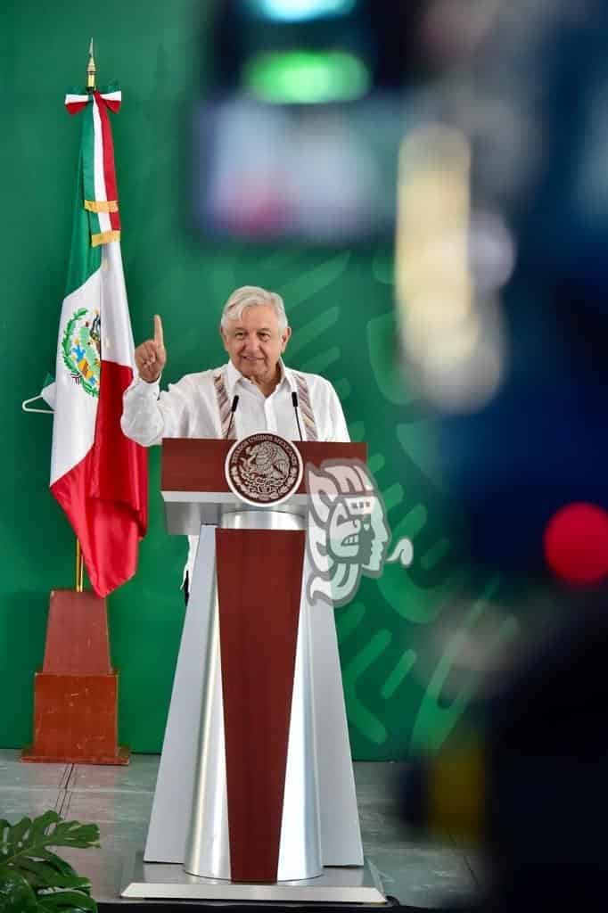 Desconoce AMLO sobre alerta de EU de no viajar a México por Covid