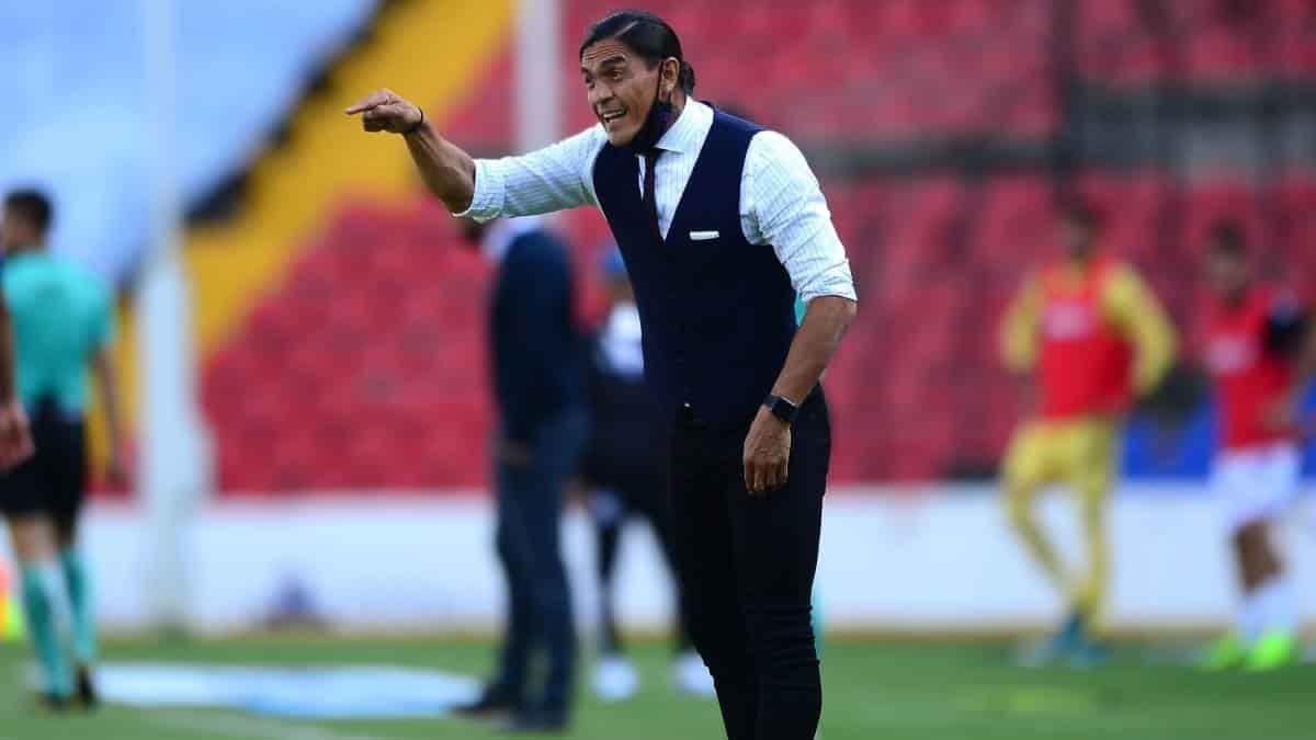 Paco Palencia confirmó interés por Camilo Sanvezzo