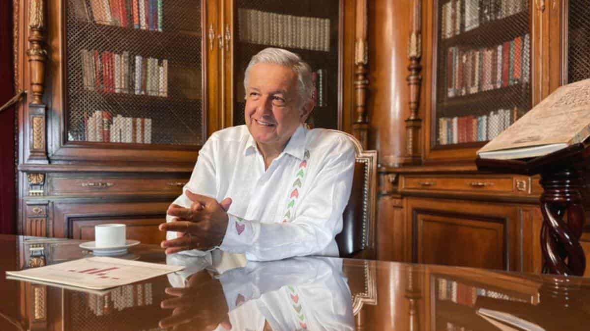 Recuperan empleos 15 mil mexicanos: AMLO