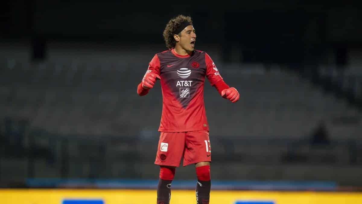 A las generaciones pasadas no podías ni hablarles: Ochoa sobre el Tri