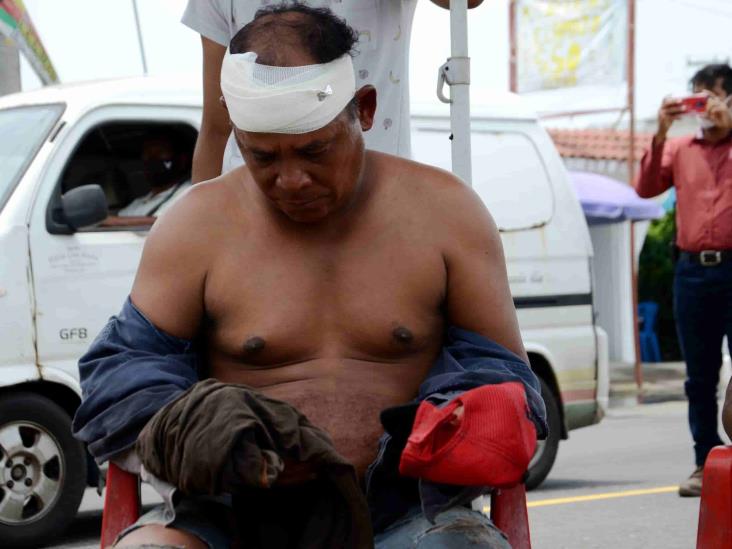 Cinco lesionados deja volcadura en carretera Veracruz-Medellín