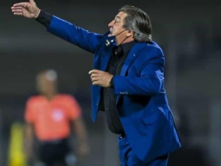 ‘El árbitro se burló de mis jugadores’: Miguel Herrera