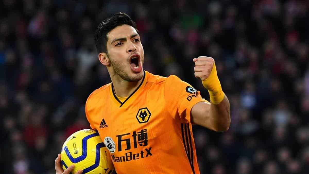 Juventus y Wolverhampton inician negociaciones por Raúl Jiménez