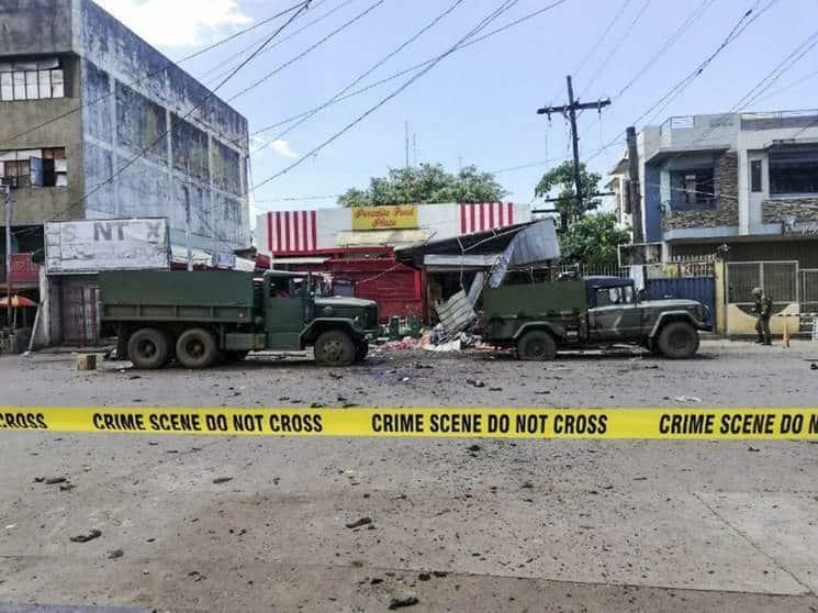 Al menos 10 muertos y decenas de heridos en doble atentado en Filipinas