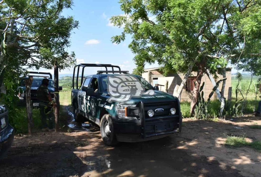 Rancho de Acayucan sigue bajo resguardo tras hallazgo de fosa