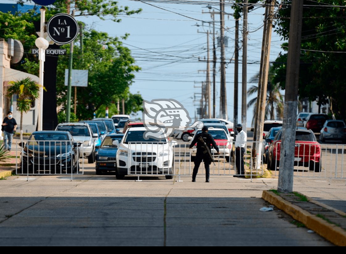 Cierres en Centro de Coatzacoalcos no se levantarán: alcalde