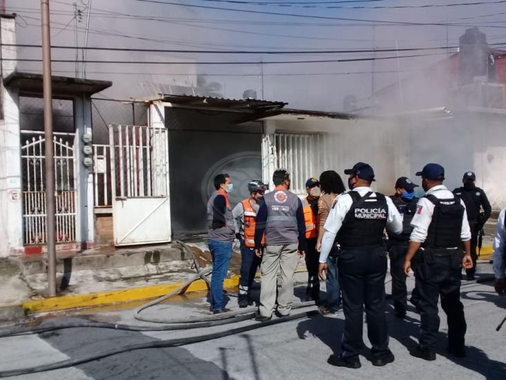 Se registra incendio en Orizaba; una vivienda calcinada