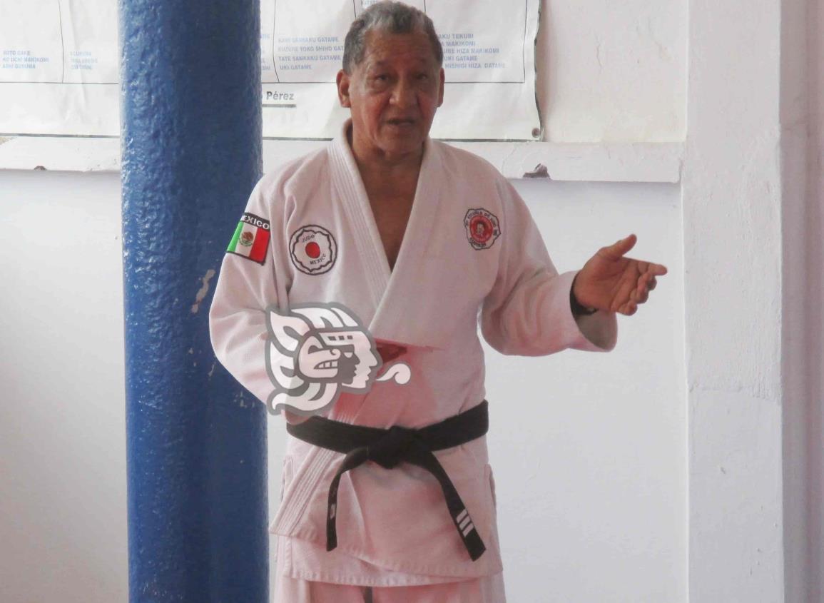 Lamentan entrenadores el regreso a semáforo rojo por pandemia