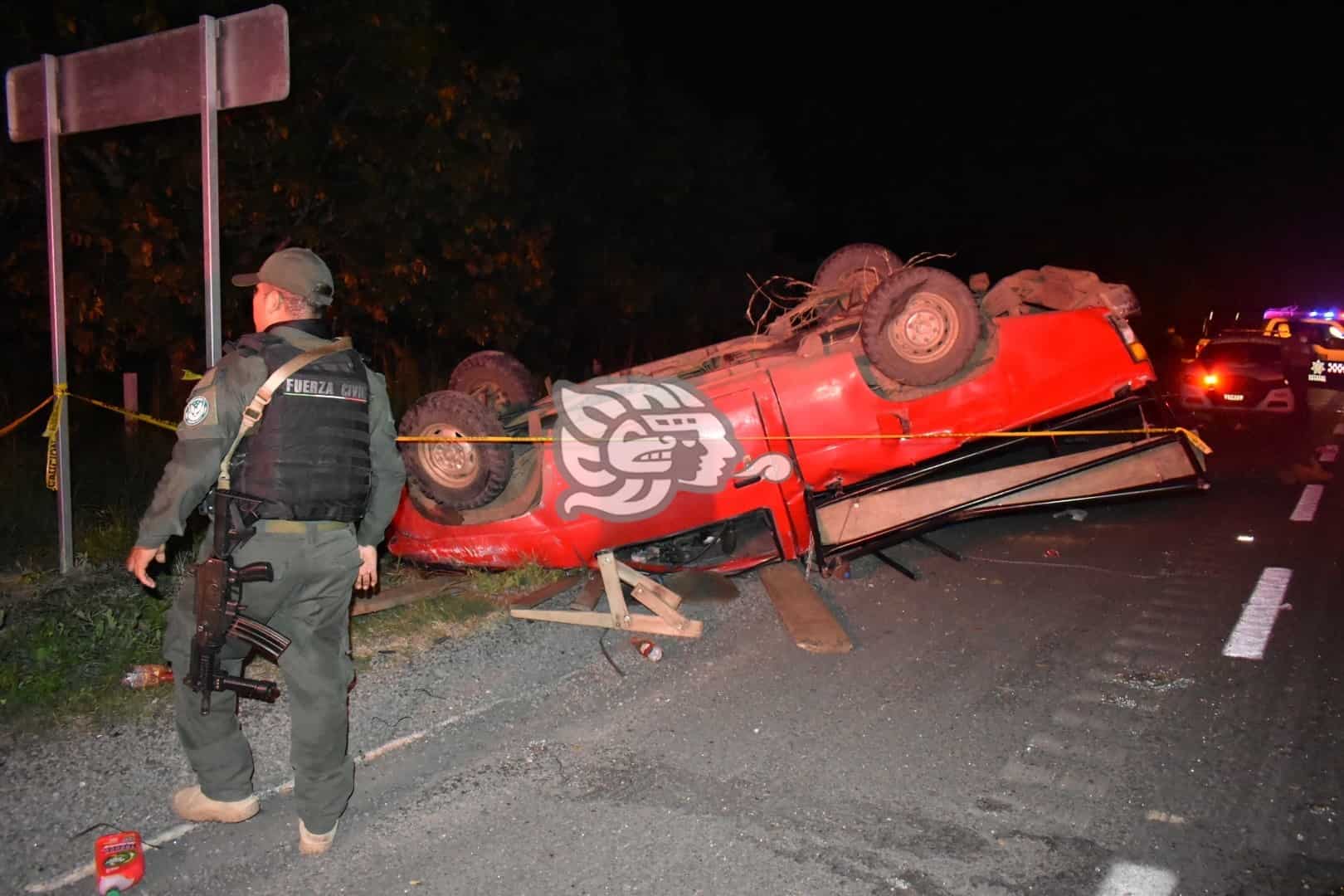 Fatal accidente en autopista Cosolea-La Tinaja; joven fallece