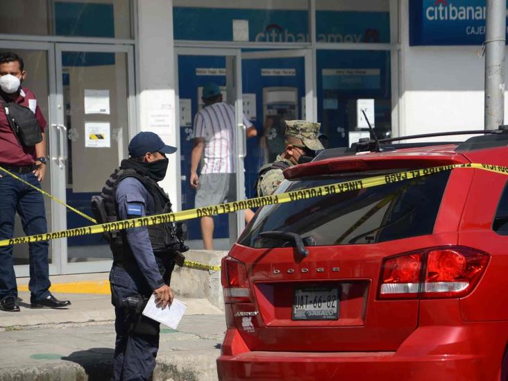 Muere hombre afuera de sucursal bancaria de Veracruz