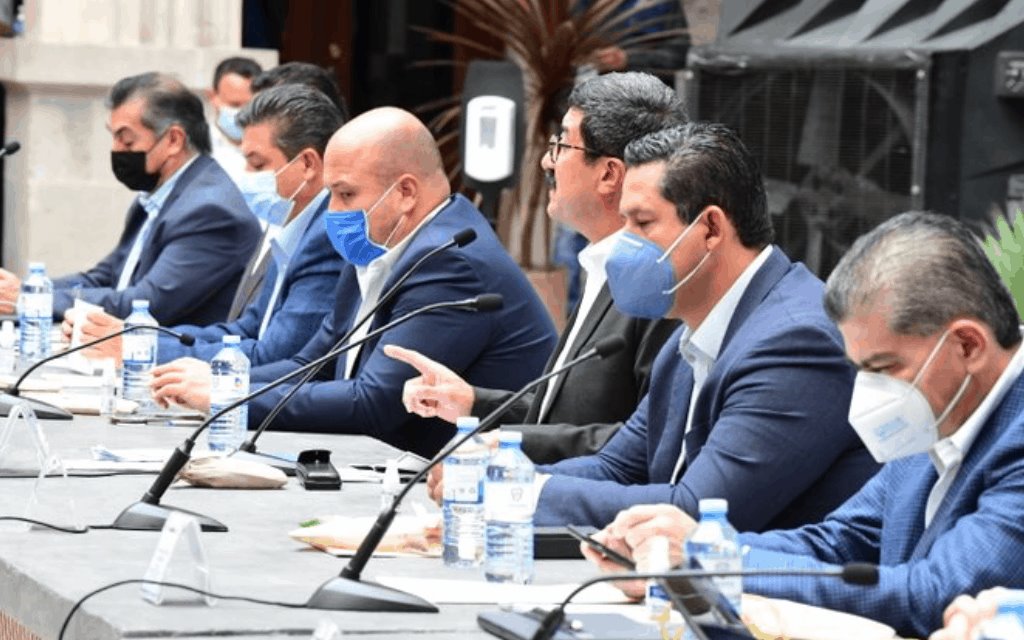 Diez gobernadores anuncian su salida de la Conago