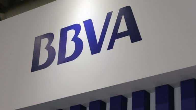 BBVA paga 3,200 mdp por impuestos y salda diferencias con el SAT