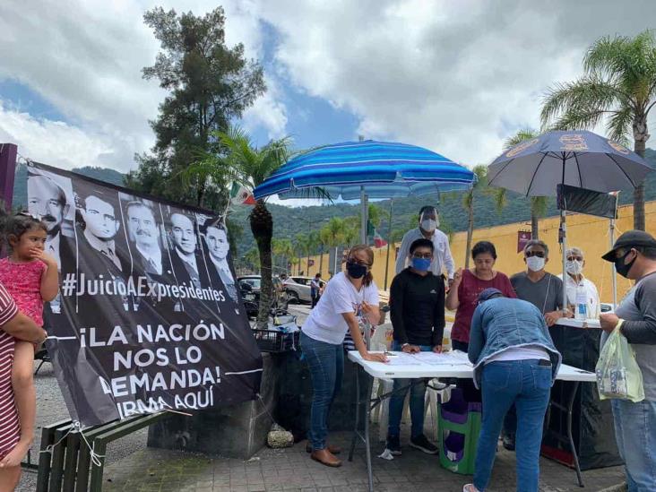 En Orizaba recolecta Morena 10 mil firmas para enjuiciar a ex presidentes