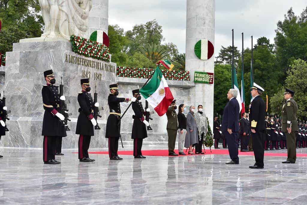 Encabeza AMLO ceremonia por Gesta Heroica de los Niños Héroes