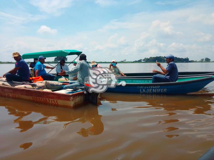 Detectan nuevo derrame de la Refinería al río Coatzacoalcos