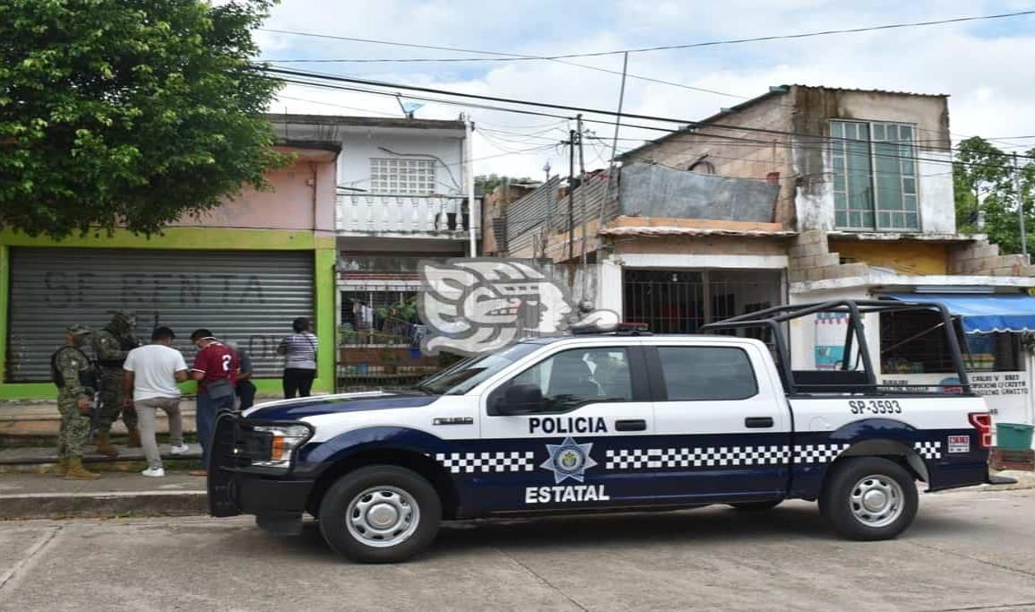 Localizan a comerciante putrefacto dentro de su vivienda en Acayucan