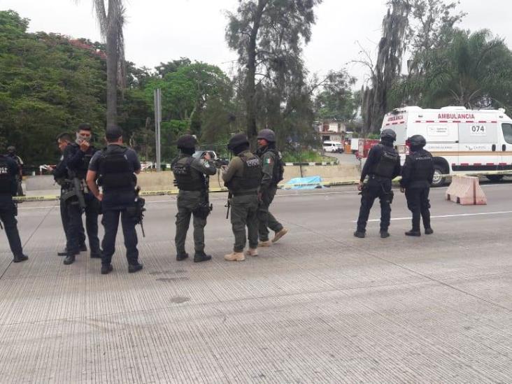 Ejecutan a vendedor de boletos de AU sobre autopista Córdoba- Puebla