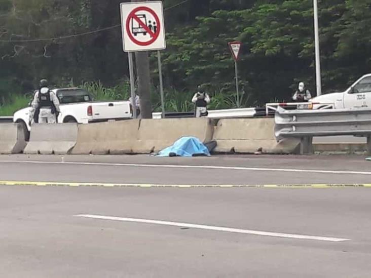 Ejecutan a vendedor de boletos de AU sobre autopista Córdoba- Puebla