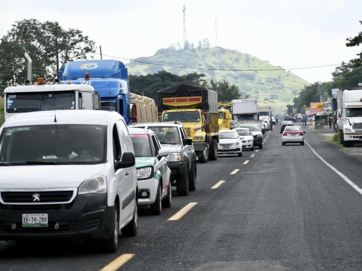 Desquician la Xalapa-Veracruz; acusan altos cobros de CFE