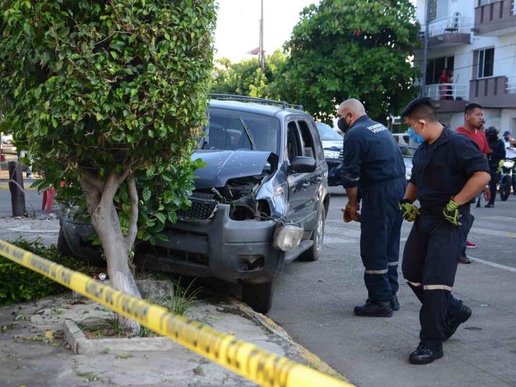 Se registra fuerte accidente en Veracruz; deja al menos tres personas lesionadas