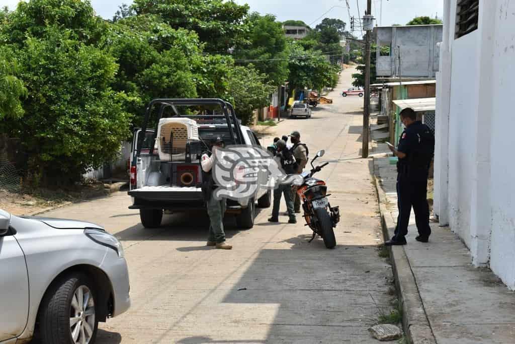 Detienen a acayuqueño por conducir motocicleta robada