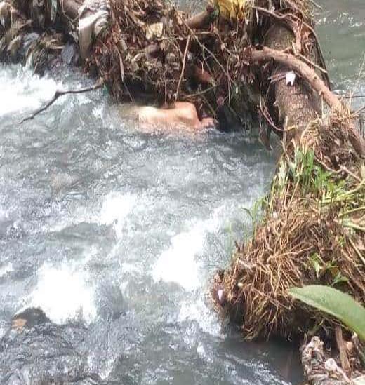 Hallan cuerpo flotando en Río de Xalapa