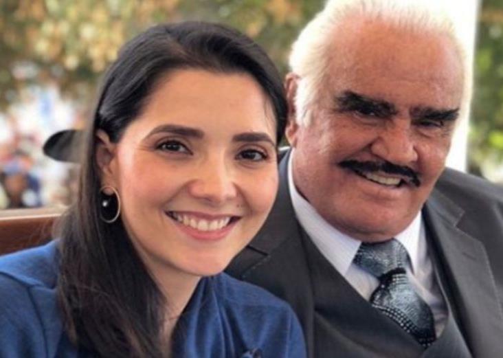 Ella es la hija de Vicente Fernández que nadie conoce; a esto se dedica