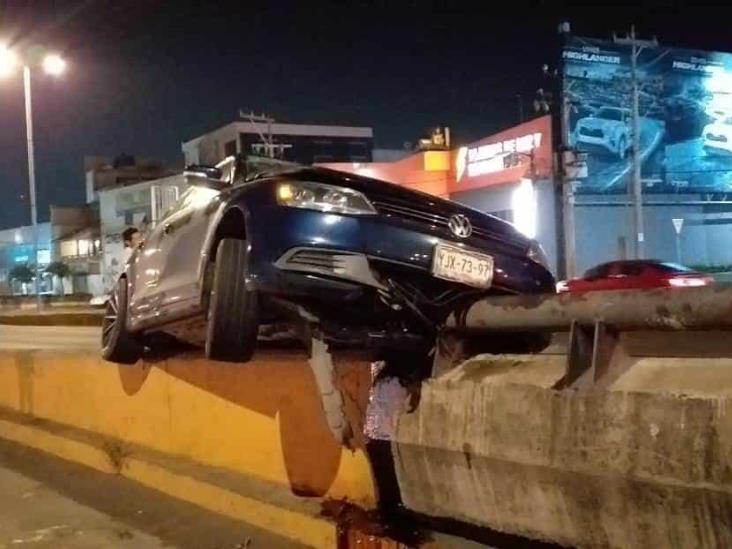 En Veracruz, se registra fuerte accidente en puente bicentenario