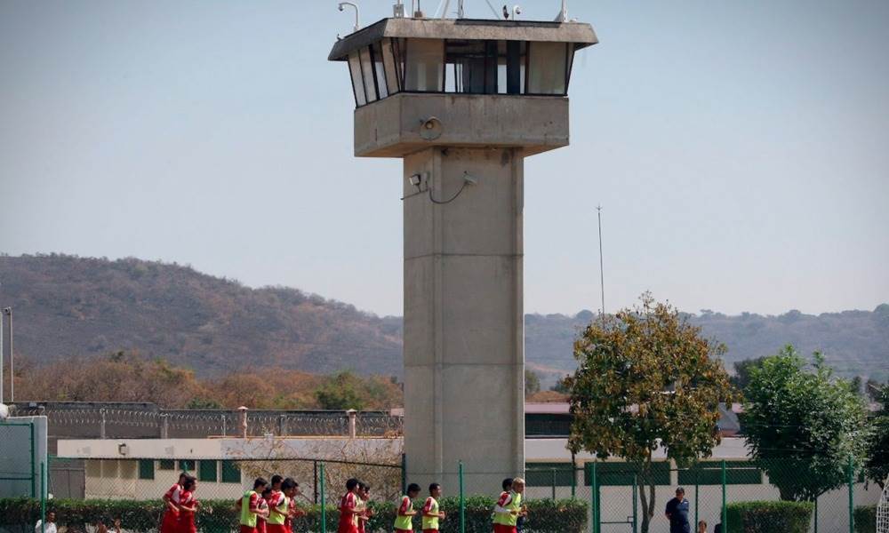 Explica AMLO el por qué del cierre de penal de Puente Grande