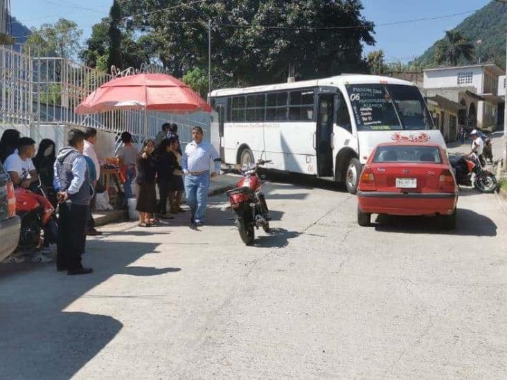 Trabajadores de Autotransportes de Rafael Delgado inician paro